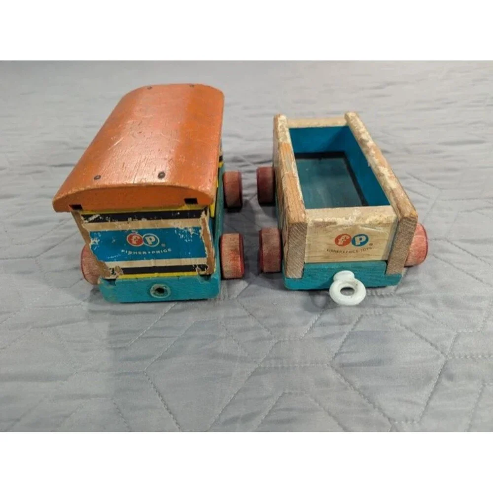 Vintage Fisher Price Wooden Train Cars Railroad Gondola Caboose Toy Set